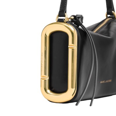 THE SCENE SMALL SHOULDER BAG